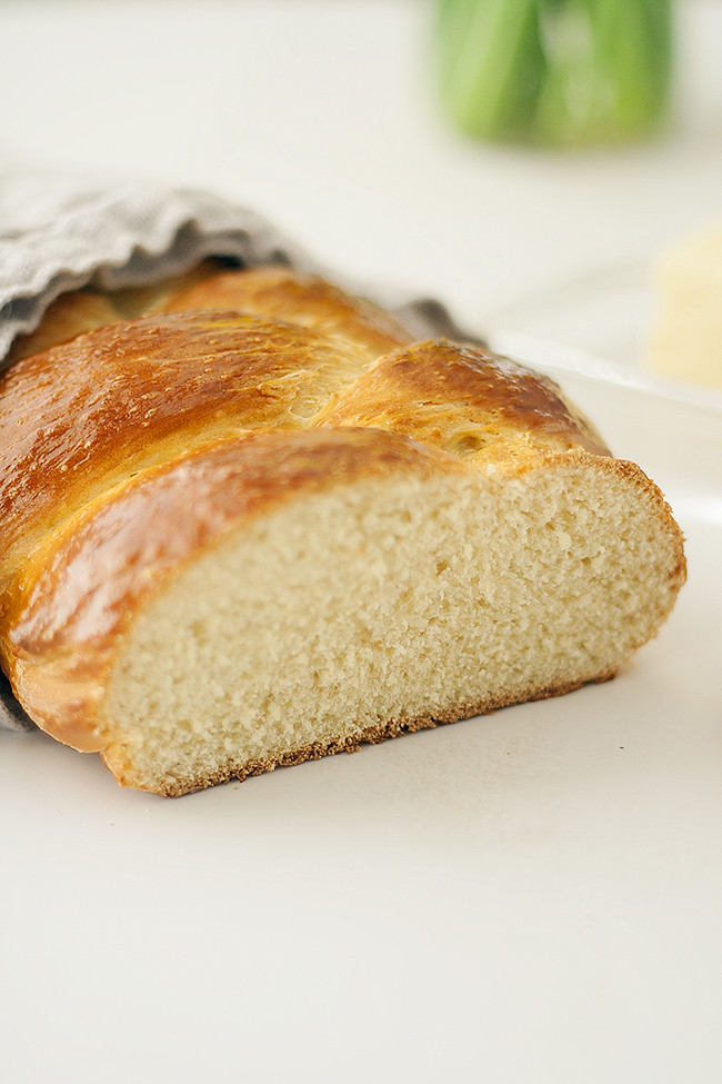 simple 3 braid challah | heathersfrenchpress.com