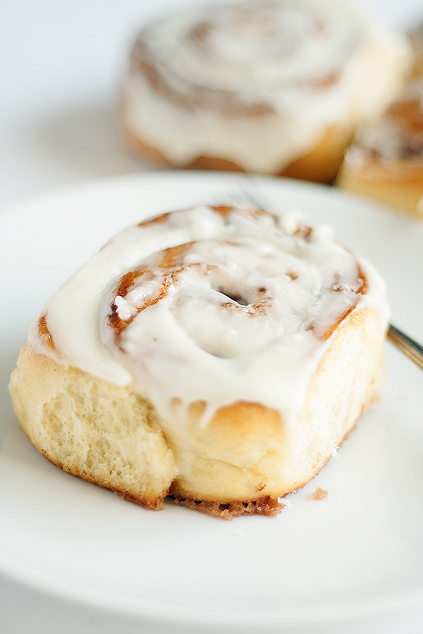 challah cinnamon rolls challah cinnamon rolls | heathersfrenchpress.com