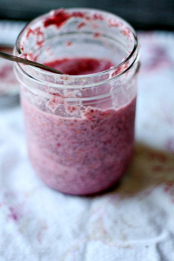 Raspberry Chi Pudding - only 3 ingredients #glutenanddairyfree