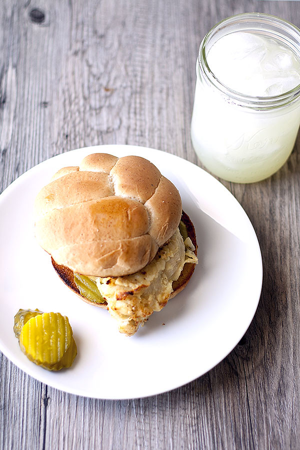 chick fil a sandwich