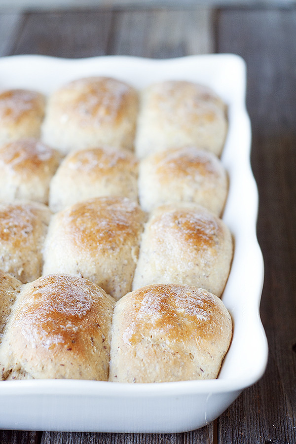  Thanksgiving Recipe | Harvest Grain Dinner Rolls