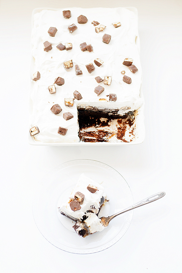 snickers brownie ice cream cake #IceCreamMonth
