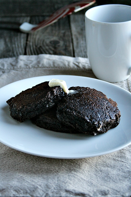 Chocolate Gingerbread Pancakes