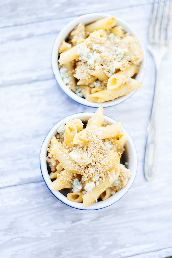 lightened up buffalo chicken mac and cheese