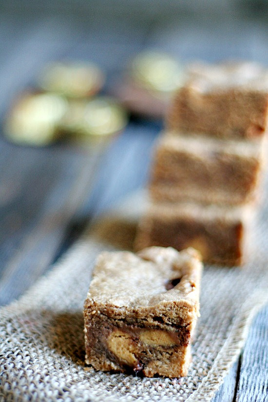 peanut butter cup brownies