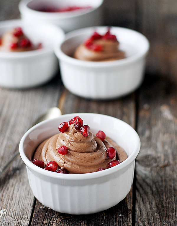 no-bake holiday dessert | chocolate cheesecake mousse with pomegrantes