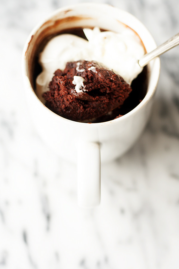 red velvet hot cocoa brownie in a mug