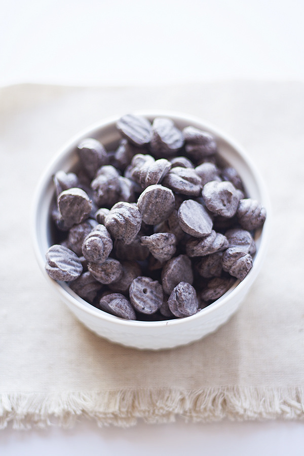 frozen yogurt dots