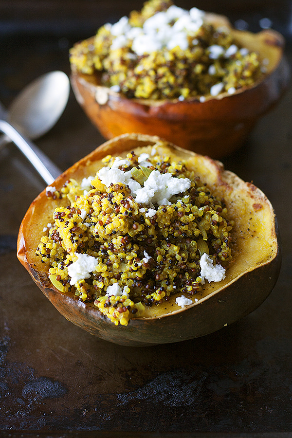 curried quinoa stuffed acorn squash