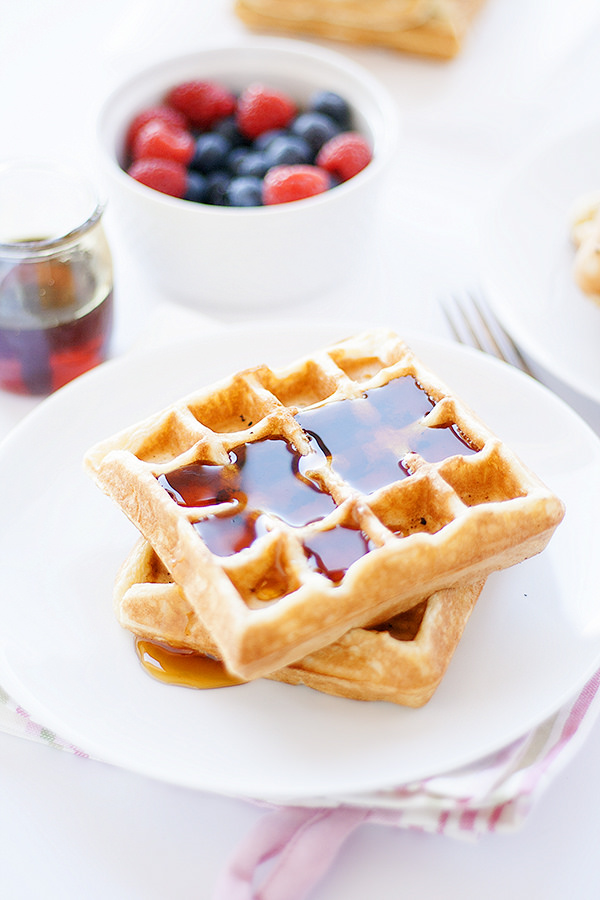 maple bacon waffles