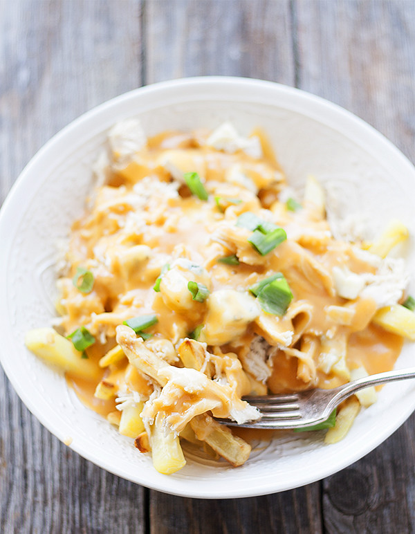 buffalo chicken poutine