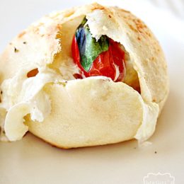 caprese pizza bites