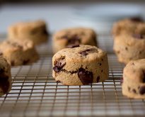 tahini + dark chocolate scones