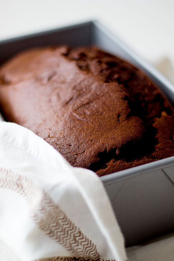 molasses pound cake