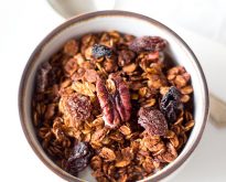 gingerbread granola