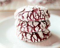 red velvet crinkle cookies