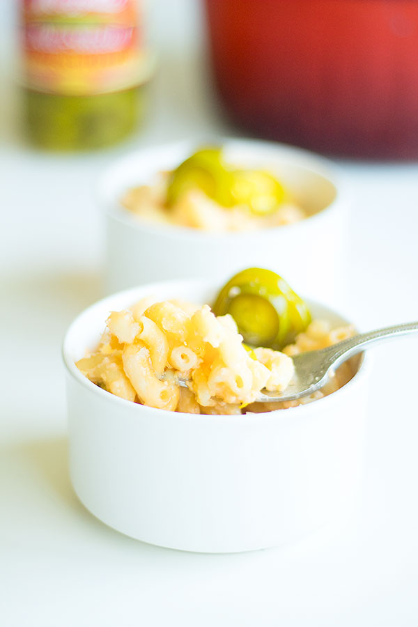 easy one pot jalapeno popper mac and cheese
