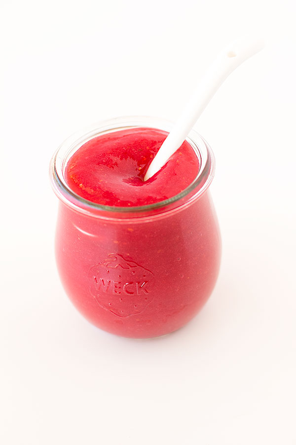 really simple raspberry sauce
