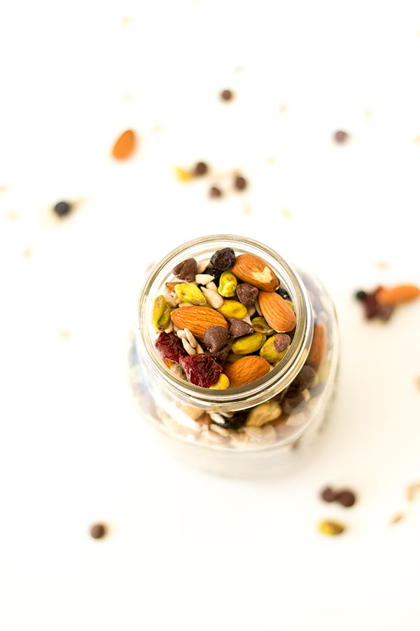 the best bulk bin trail mix