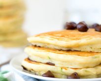 zucchini pancakes with chocolate chips