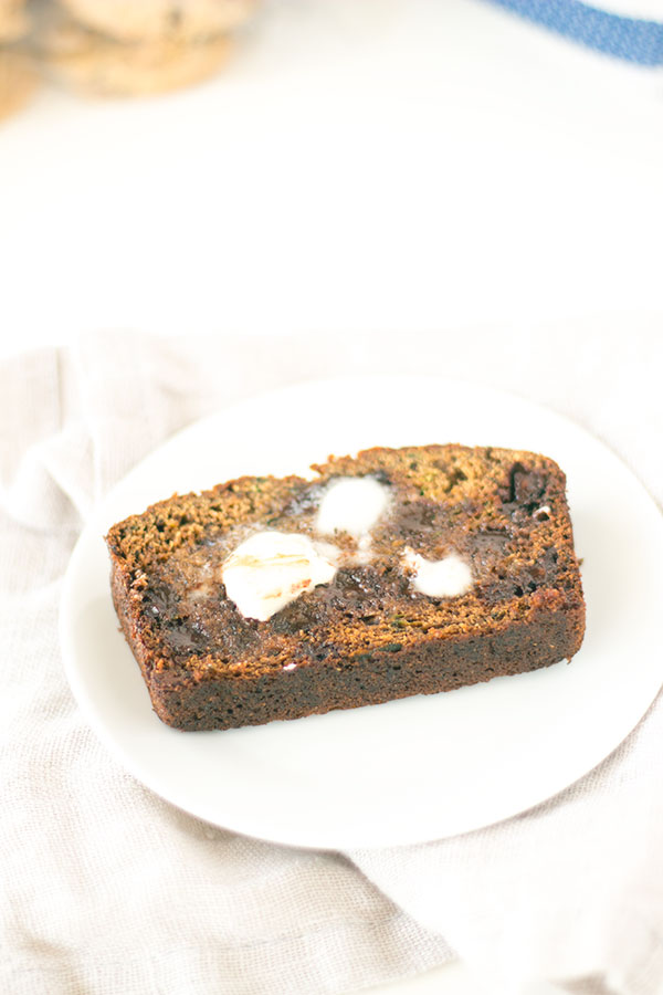 banana zucchini flax bread with chocolate 