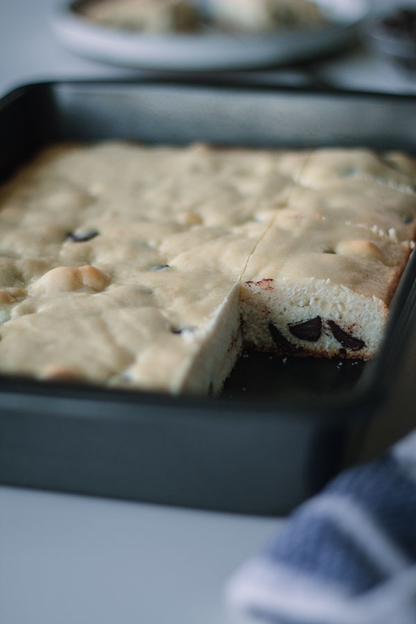 chocolate chip snack cake