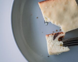 chocolate chip snack cake
