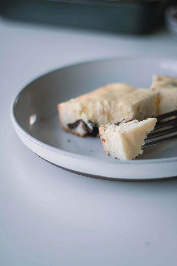 chocolate chip snack cake