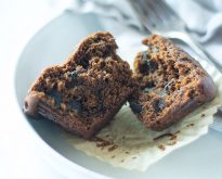 chocolate chip gingerbread muffins