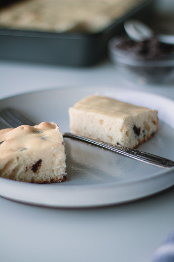chocolate chip snack cake