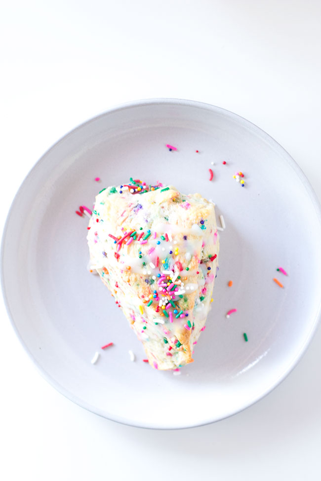 birthday cake scones with glaze and sprinkles