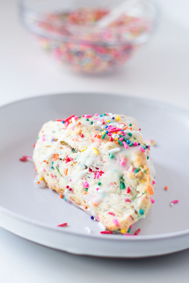 birthday cake scones