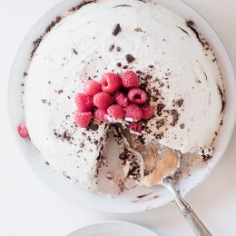 a delicious twist on the classic no-bake summer dessert | chocolate raspberry ice box cake