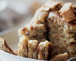 cinnamon toast crunch pancakes