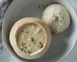 even on the busiest of nights, dinner is only 30 minutes away! | easy 30 minute bread bowls