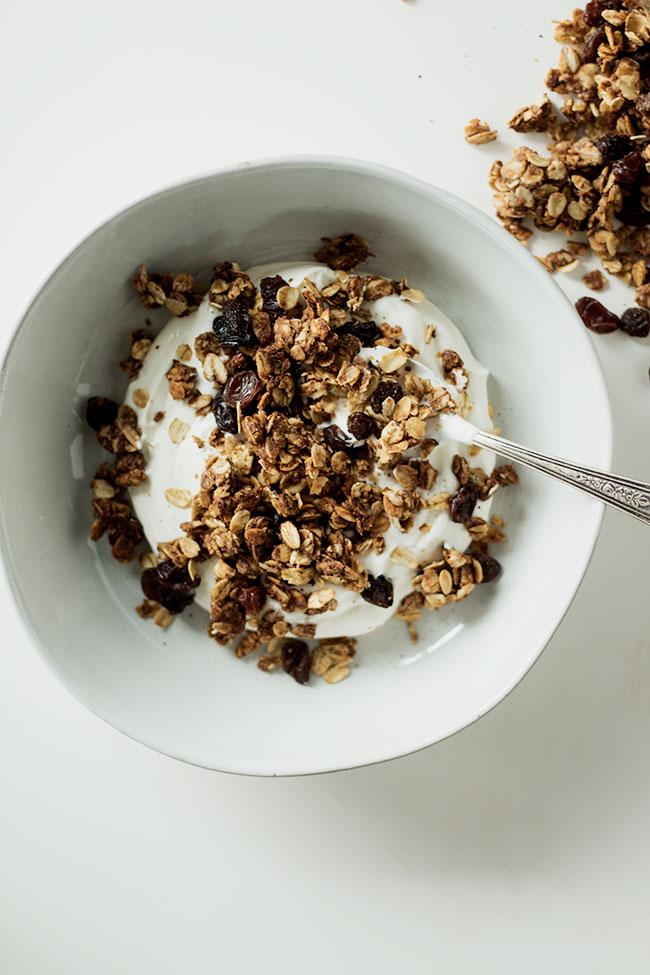 oatmeal raisin cookie granola