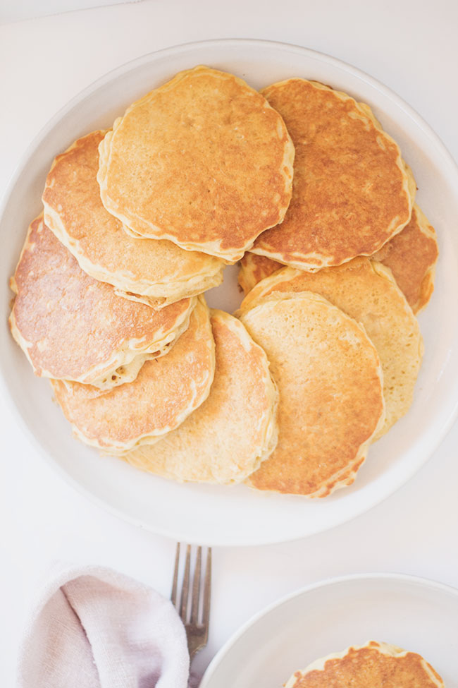 sourdough oat pancakes